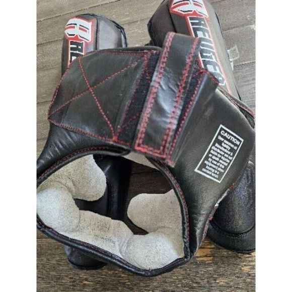 REVGEAR Headgear Size Large Gel Shin Guards Size Small Set‎ Kickboxing MMA Kick - Picture 3 of 16